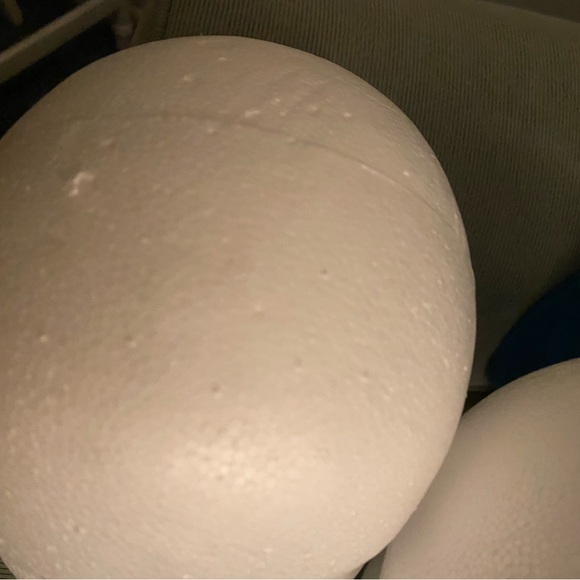 Styrofoam Wig Holders SET OF 2, with hole in bottom for holder - Picture 2 of 4